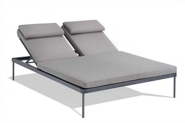 ETESIAN DAY BED 203-G