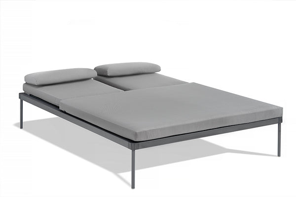 ETESIAN DAY BED 203-G