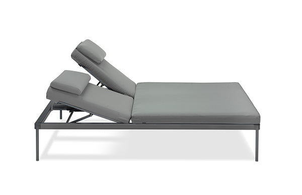 ETESIAN DAY BED 203-G