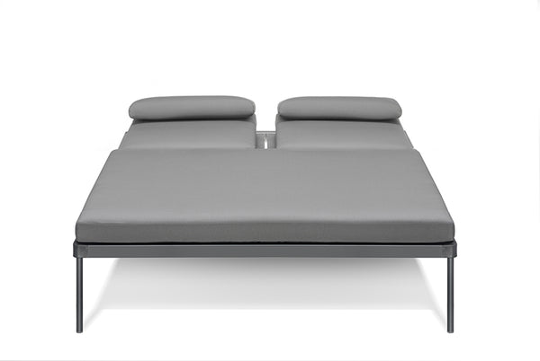 ETESIAN DAY BED 203-G